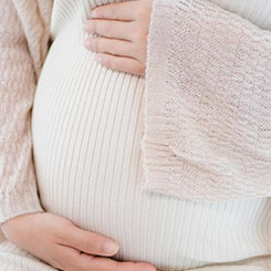 总的来说🍾，商业没错，👩‍🦲赚钱也没错，🎈🇻🇮但顶流主播手握🛷🇸🇻